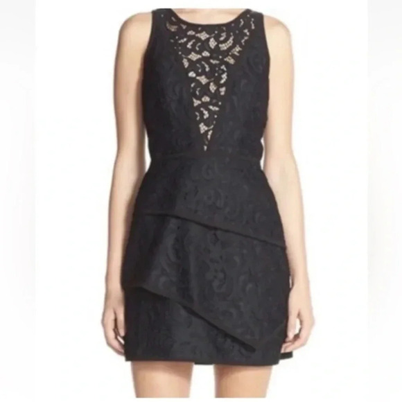 BCBGMAXAZRIA | Hanah Layered Lace Mini Dress in Black / Dark Navy Blue - Size 2 - Picture 1 of 8